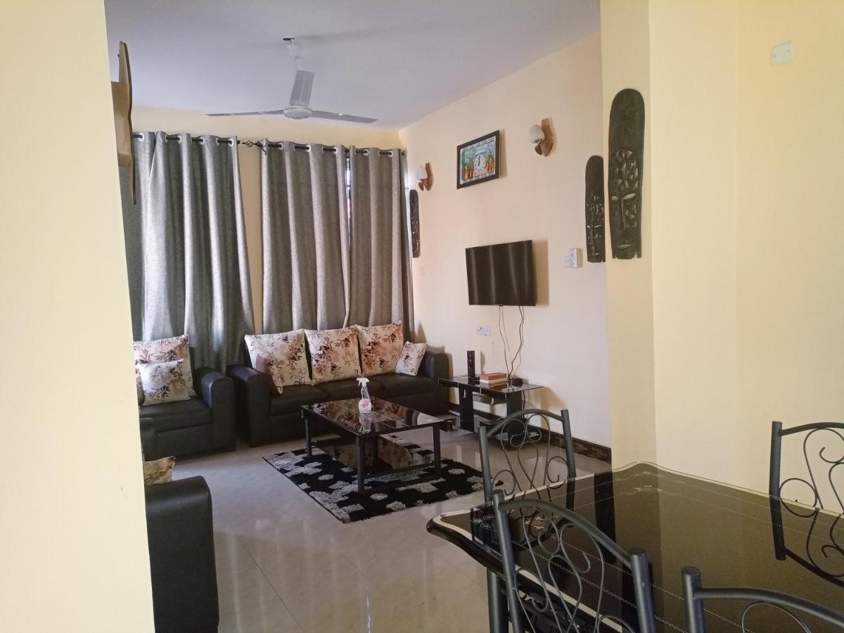 Chibuba Airport Accommodation Дар-эс-Саламе Экстерьер фото