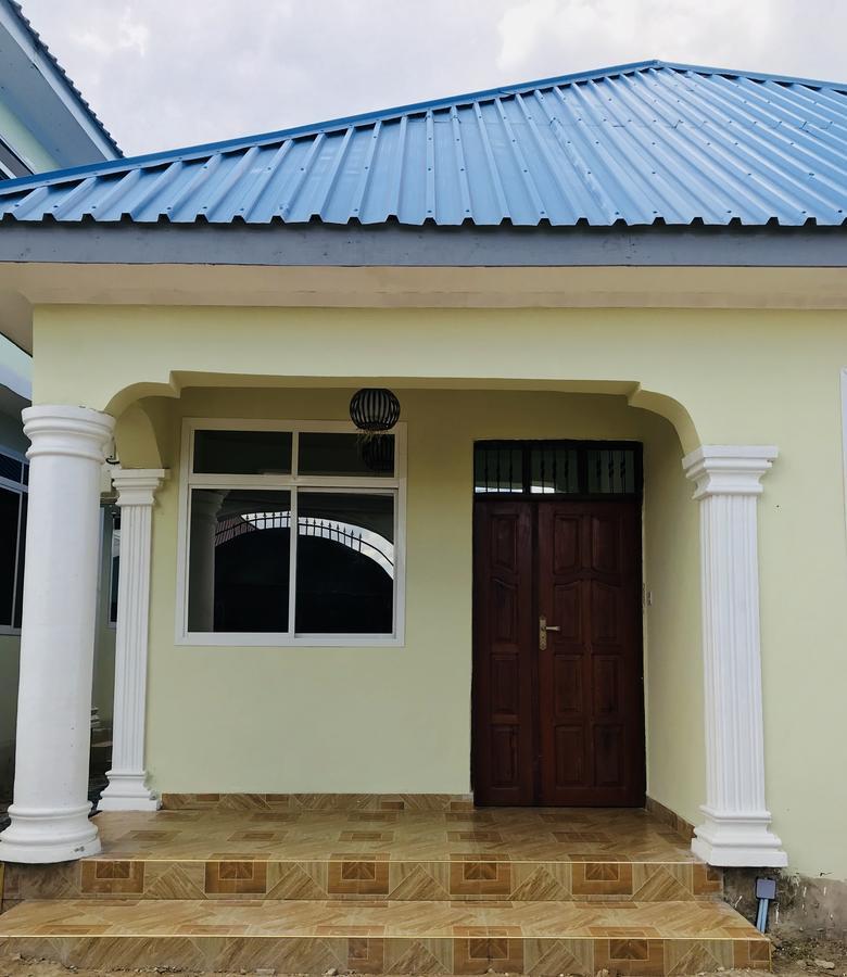 Chibuba Airport Accommodation Дар-эс-Саламе Экстерьер фото