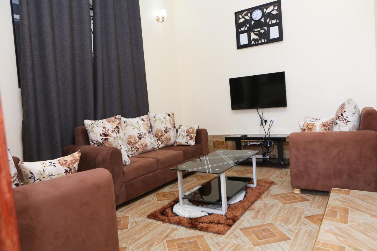 Chibuba Airport Accommodation Дар-эс-Саламе Экстерьер фото