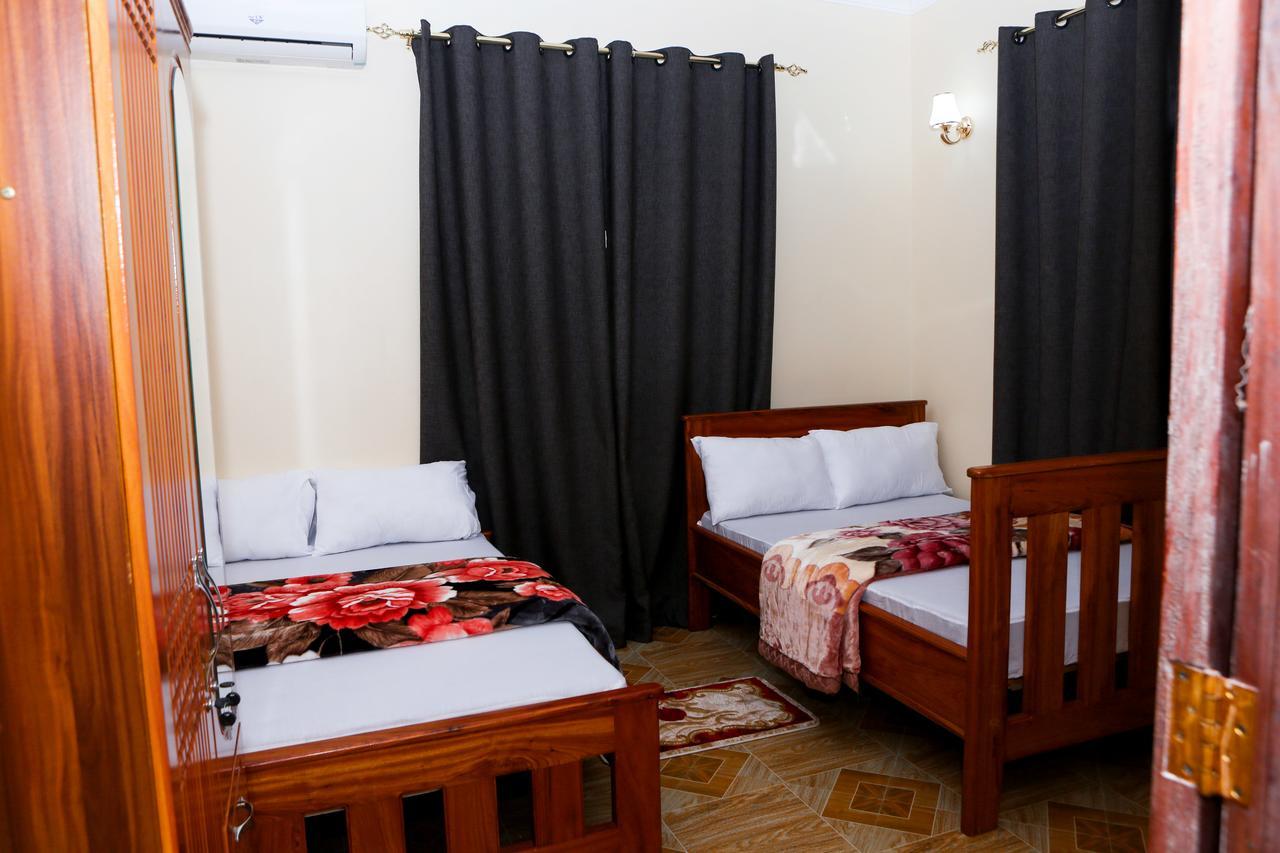 Chibuba Airport Accommodation Дар-эс-Саламе Экстерьер фото